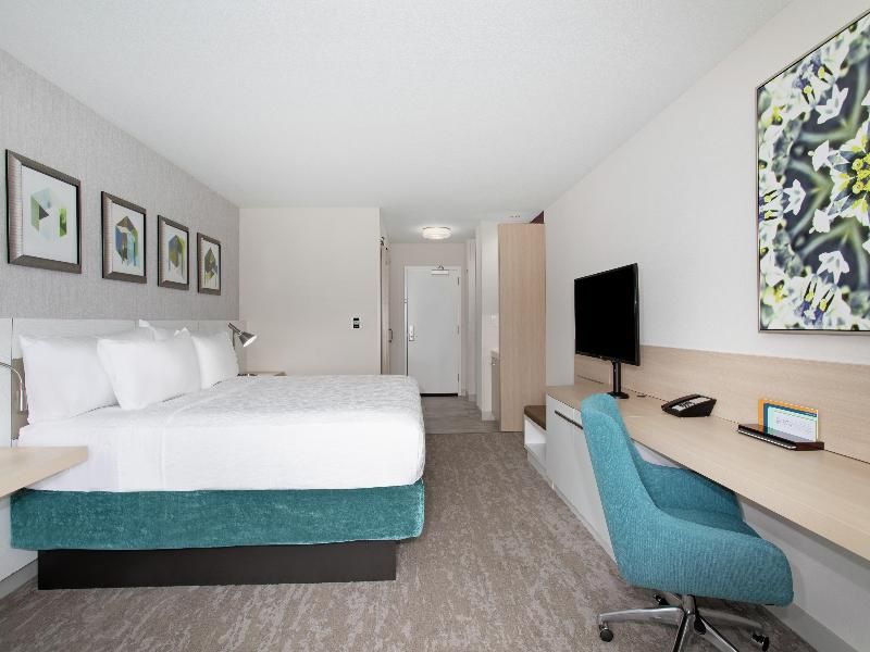 undefined Hilton Garden Inn Las Vegas City Center 7