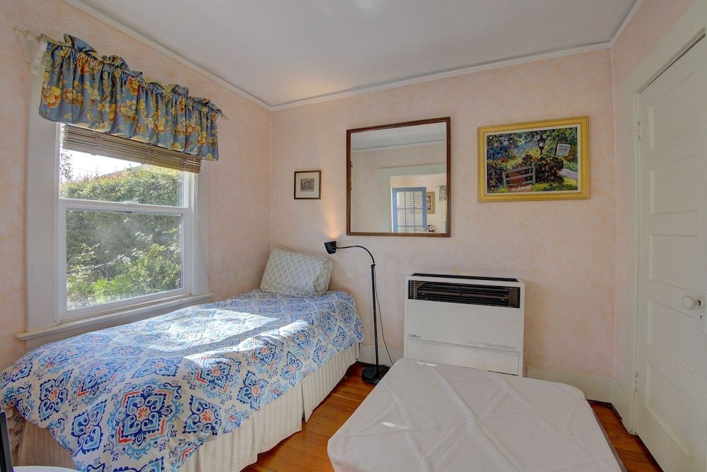 Room, Multiple Beds, Private Bathroom (Wood Thrush)