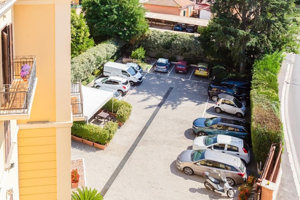 undefined Romoli Hotel 6