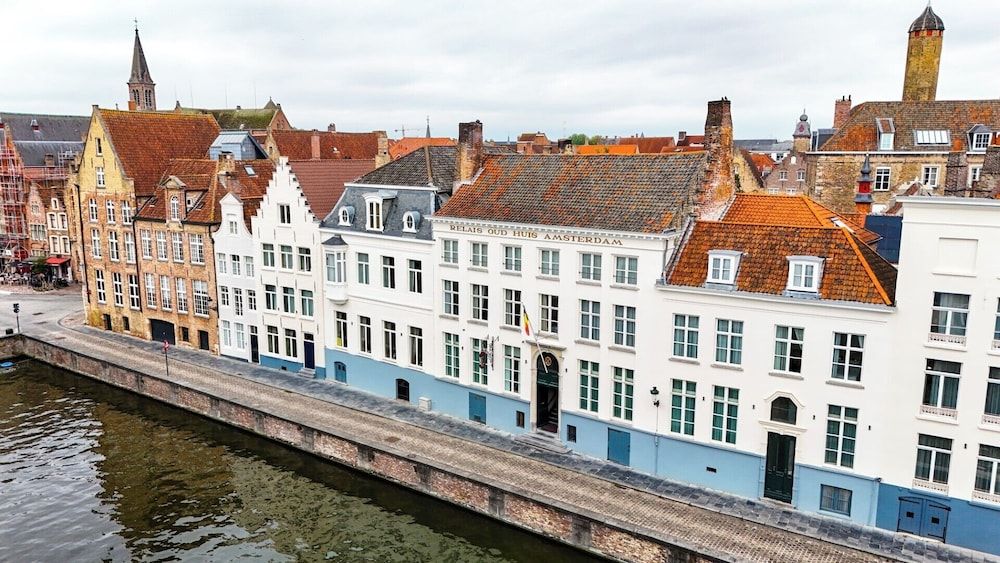 undefined Martin's Relais