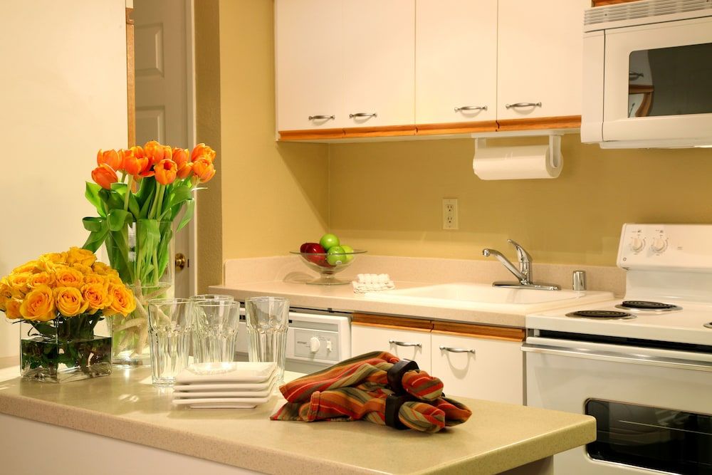 Jockey Club Suites Suite, 2 Queen Beds 2