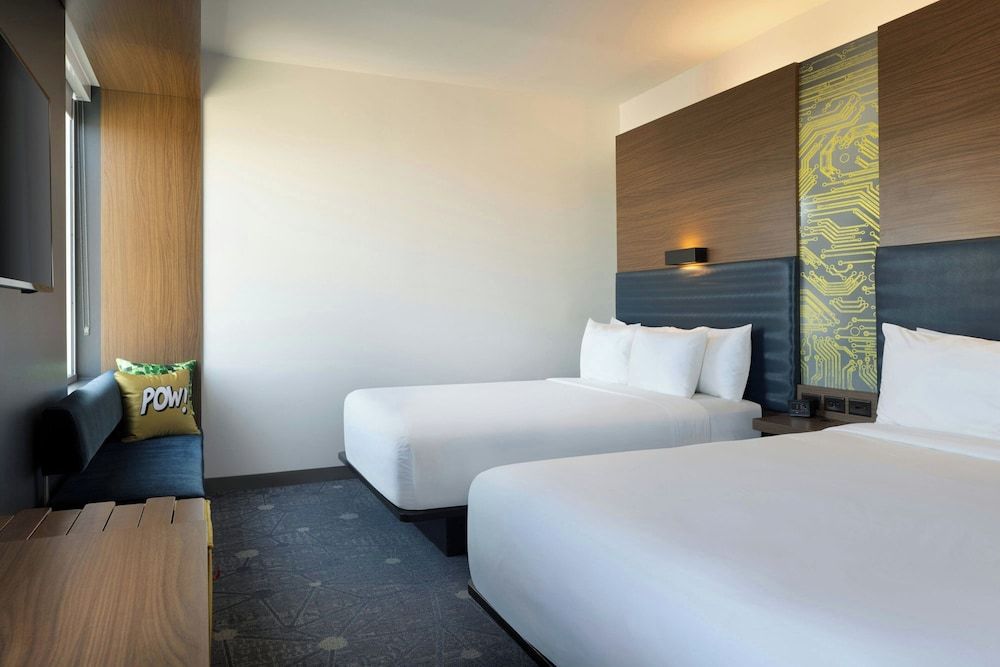 Room, 2 Queen Beds, Non Smoking (Hearing Accessible)