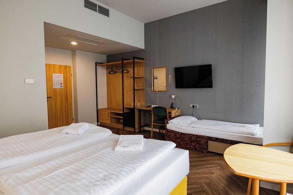 Pilvax Hotel Budapest Deluxe Room