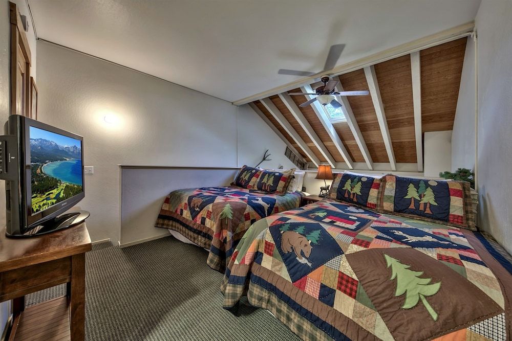 undefined Lakeland Village at Heavenly 10