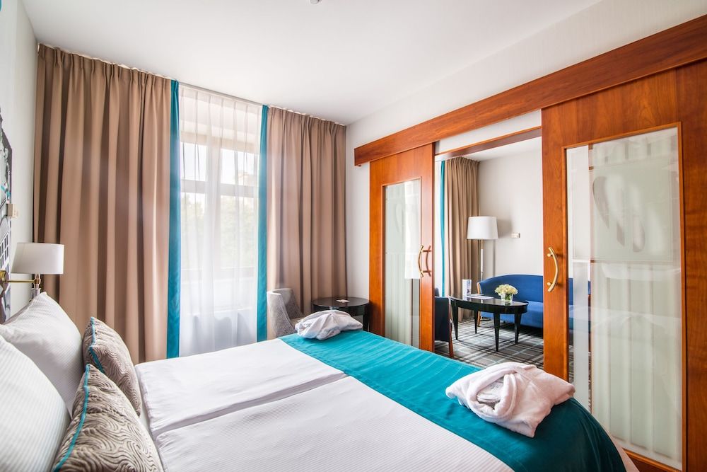 undefined Hanza Hotel 2