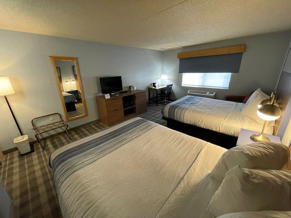 Room, 2 Queen Beds, Smoking