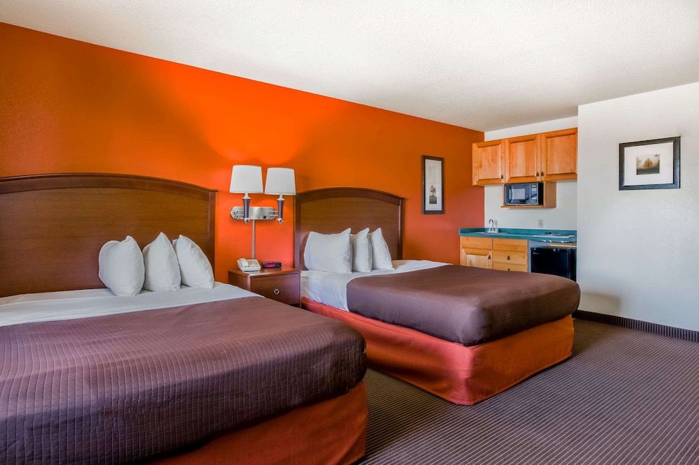 Room, 2 Queen Beds, Non Smoking (Pet Friendly)