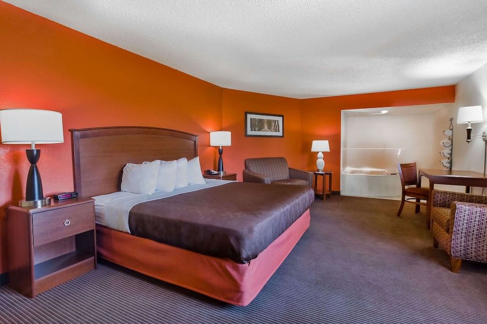 Deluxe Room, 1 King Bed, Non Smoking