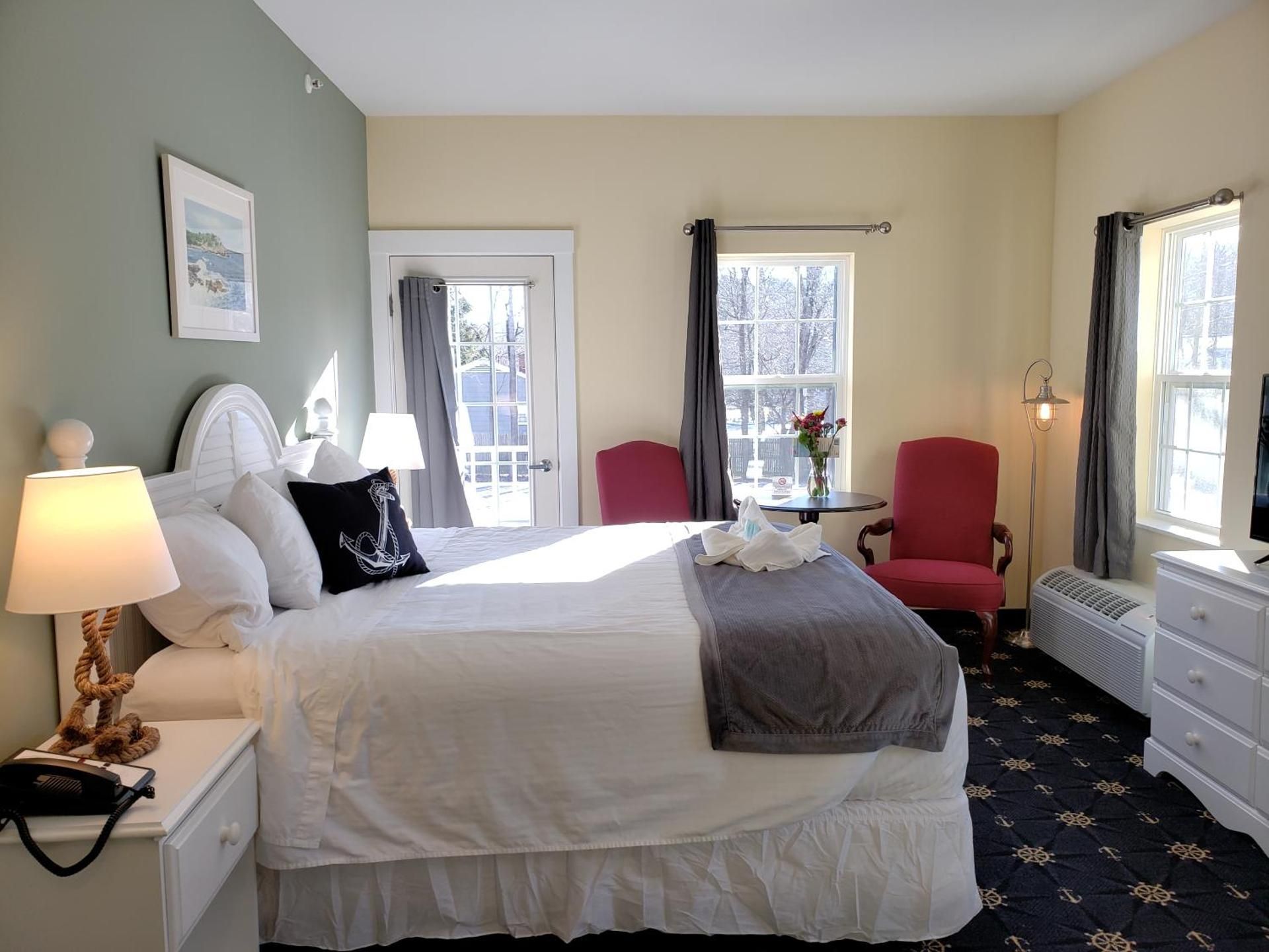 Deluxe King Room