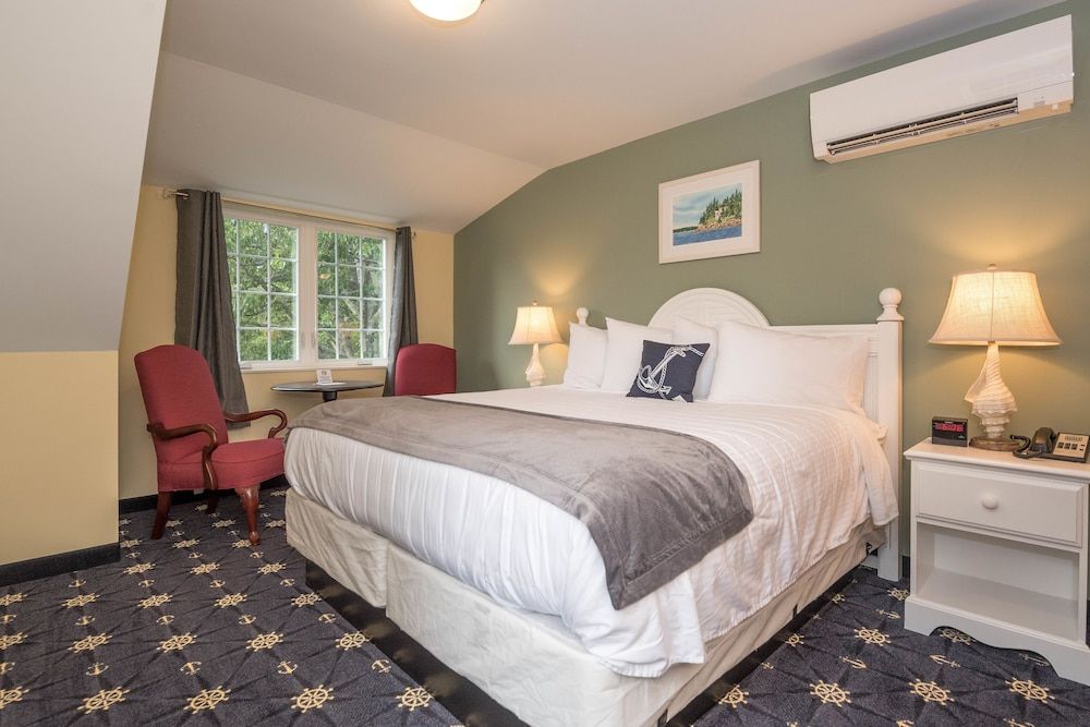 Classic Room, 1 King Bed