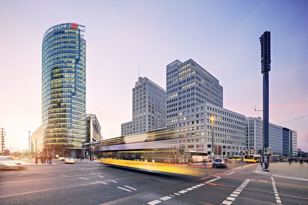 undefined Berlin Marriott Hotel 4