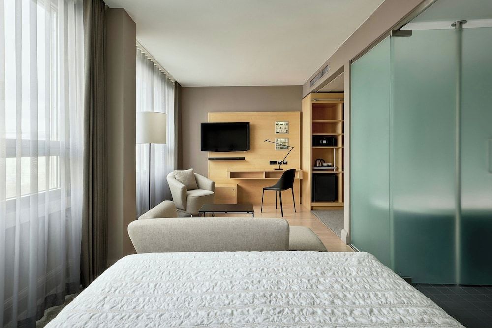 Le Méridien Wien Classic Room, 1 Queen Bed