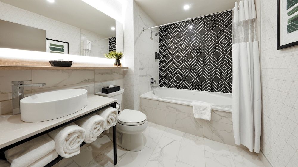 undefined Stay Inn 6