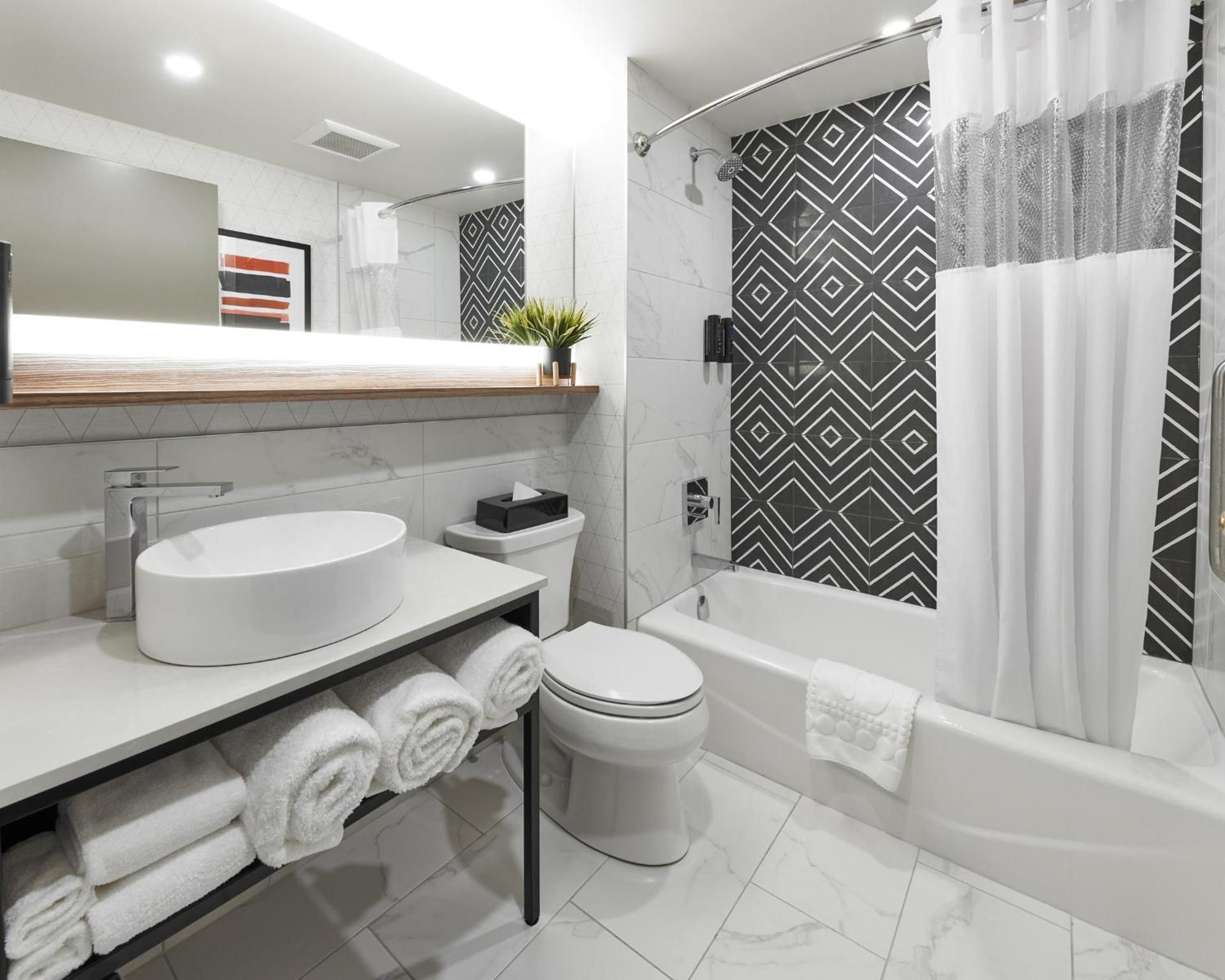 undefined Stay Inn 6