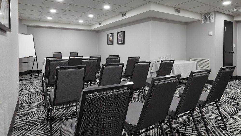 undefined Stay Inn 10