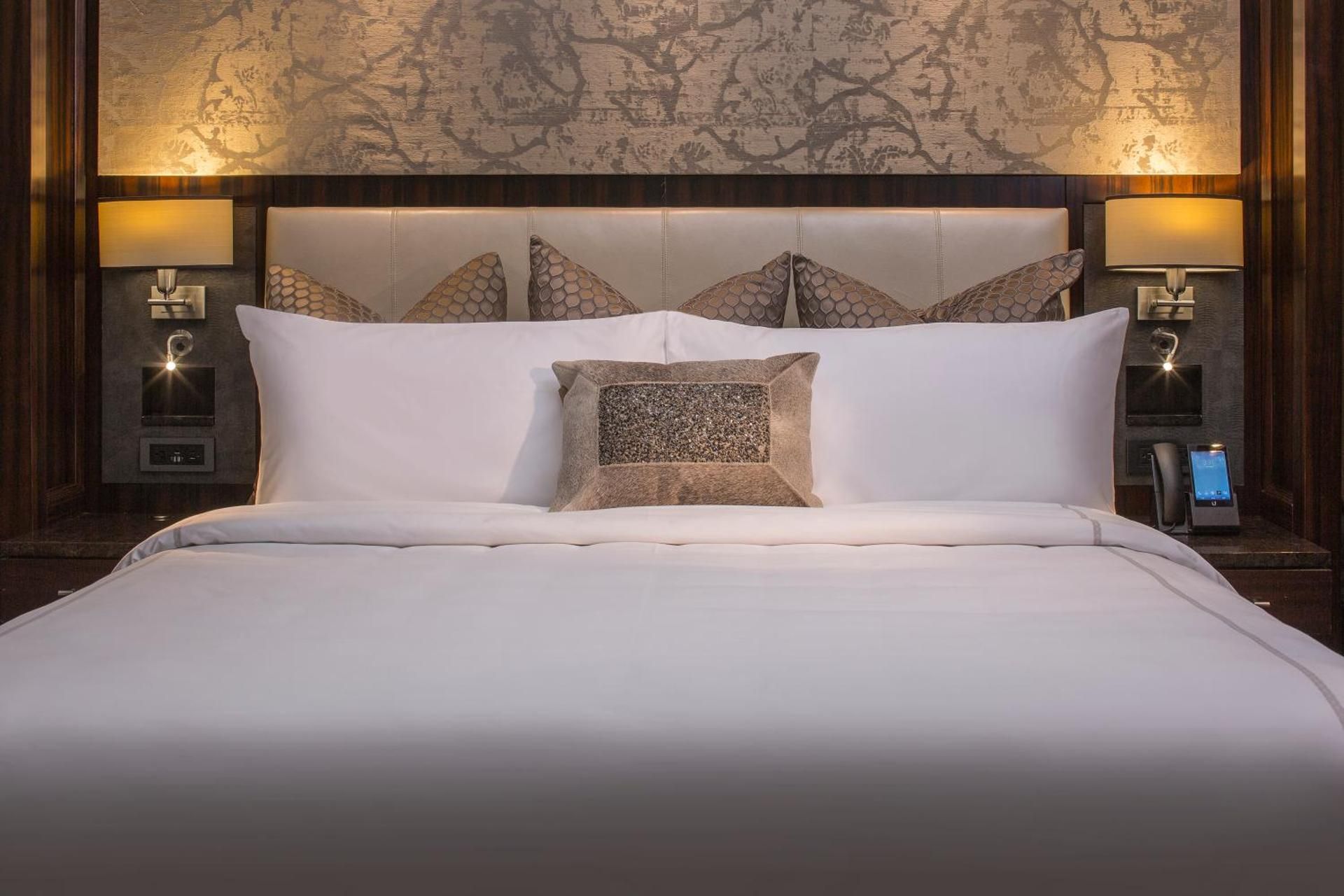 undefined The Post Oak Hotel at Uptown Houston 7