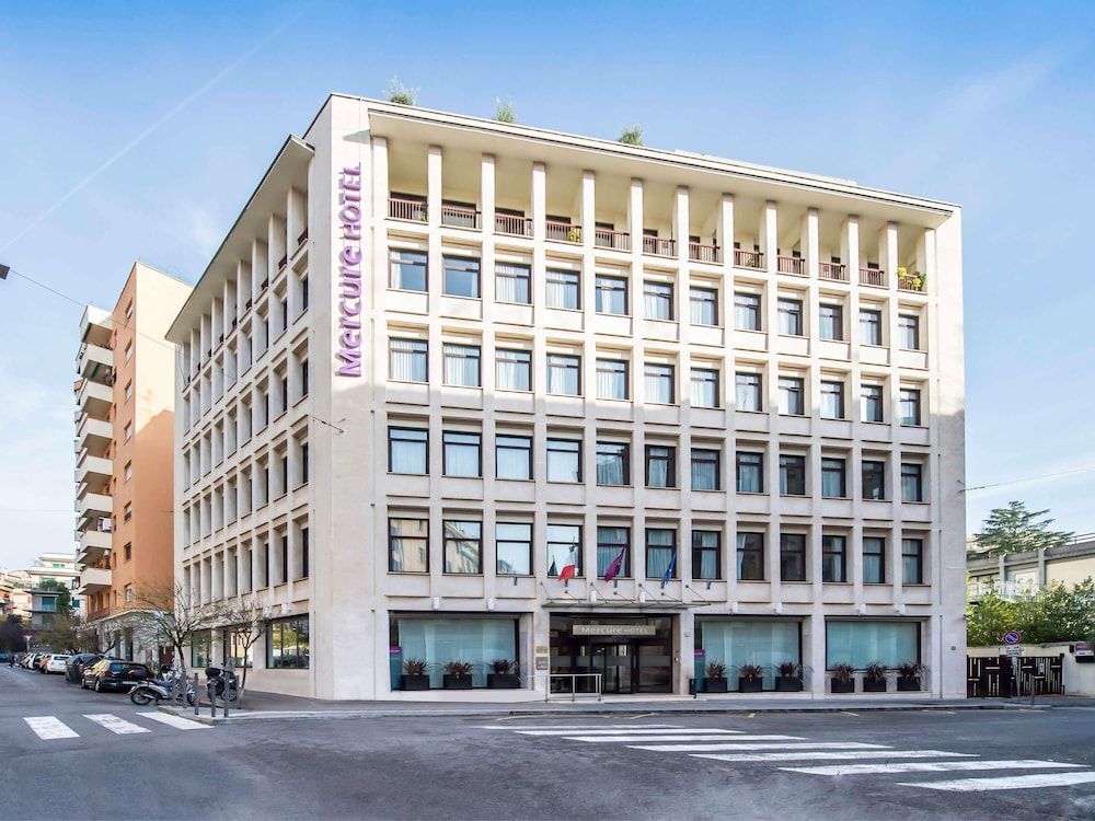undefined Mercure Roma Piazza Bologna 6