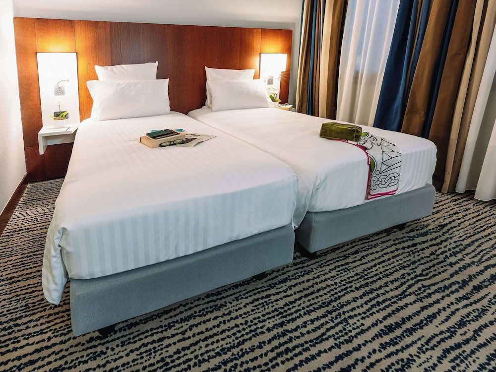 undefined Mercure Roma Piazza Bologna 3