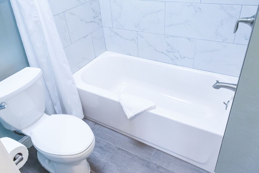 Ocean Echo Inn and Beach Cottages Sand Dollar Room (14), Standard Queen Bed - No Dogs 4