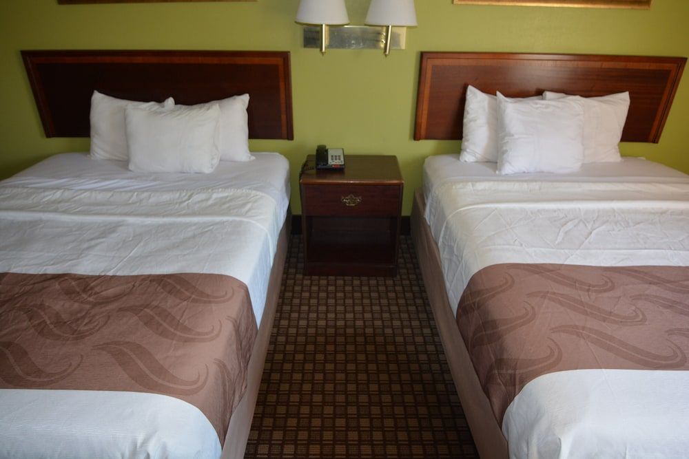 Room, 2 Queen Beds