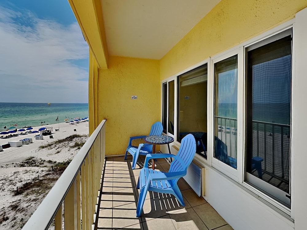 Condo, 1 Queen Bed with Sofa bed, Balcony, Beach View (Continental #420 - No Pets Allowed)