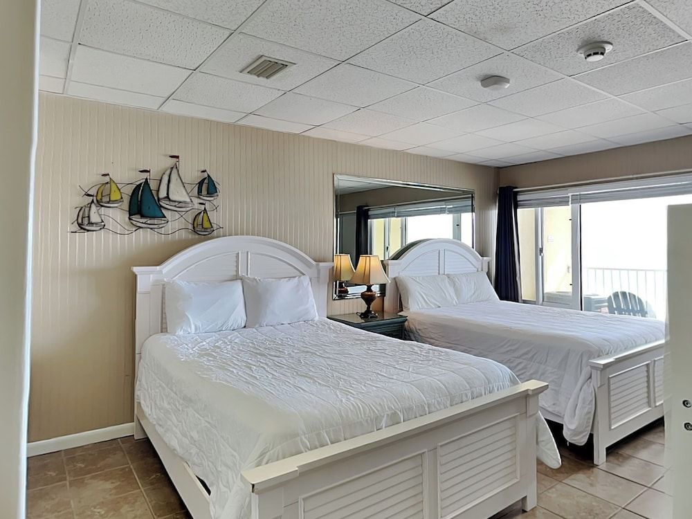 Condo, Multiple Beds, Balcony, Beach View (Continental #520 - No Pets Allowed)