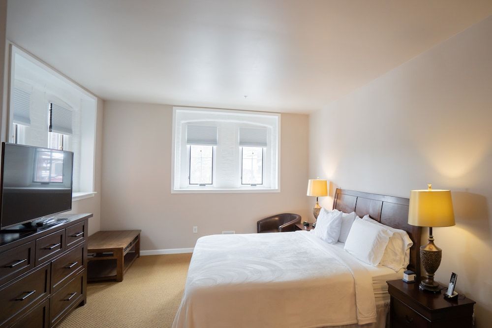 Amsterdam Castle Junior Suite