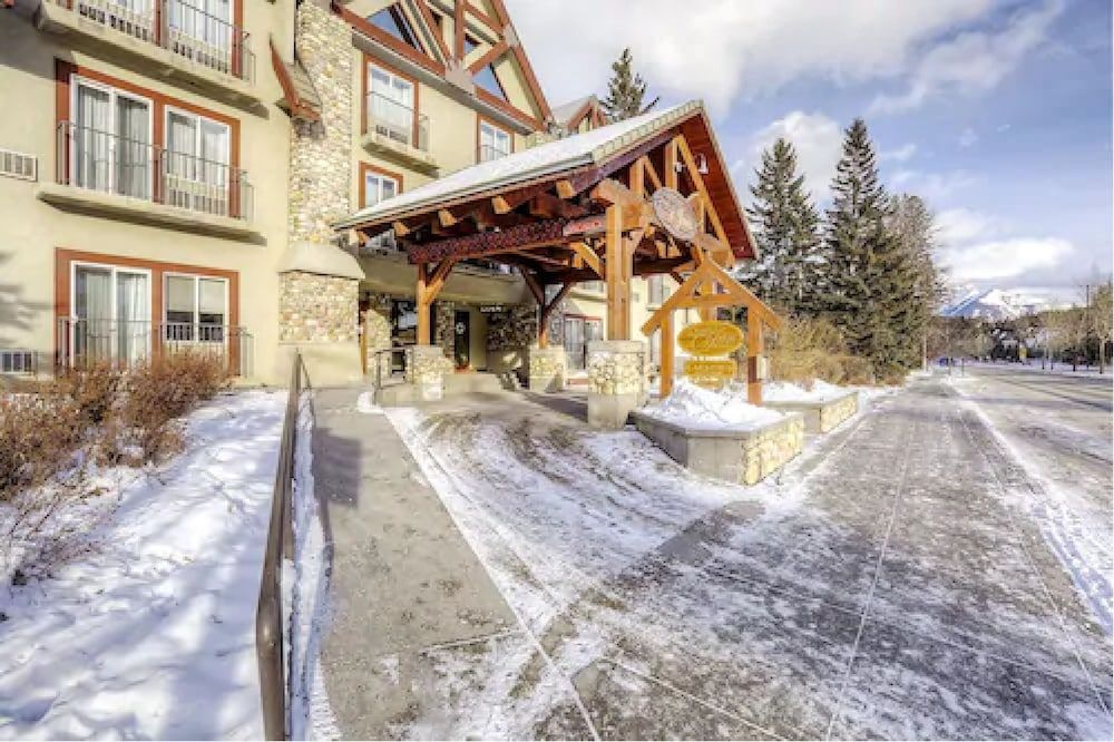 undefined Banff Inn 7