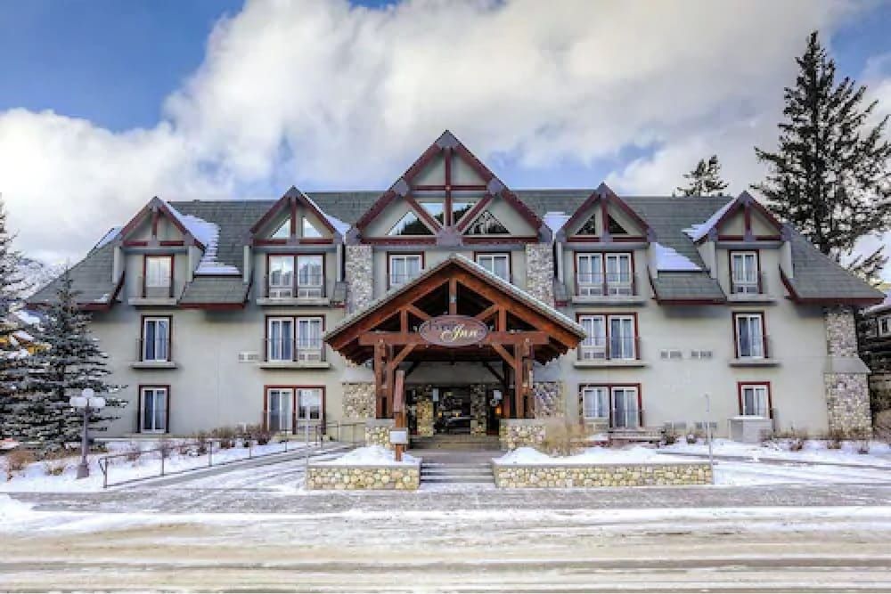 undefined Banff Inn 8