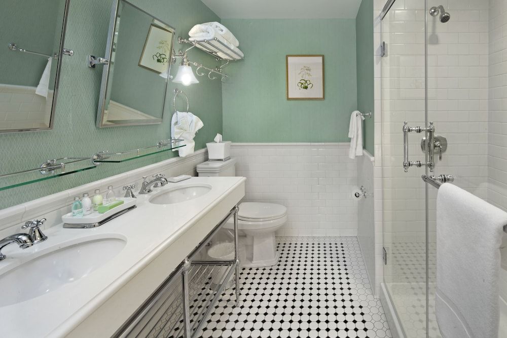 Inn on Boltwood Standard Single Room, 1 Queen Bed 5