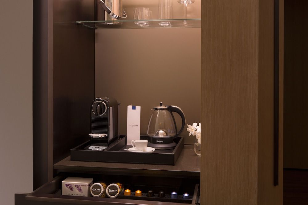 Conrad Washington, DC Deluxe Room, 2 Queen Beds 5