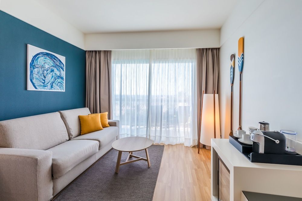 Deluxe Double Room Single Use