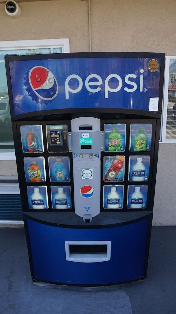 undefined Budget Inn 6