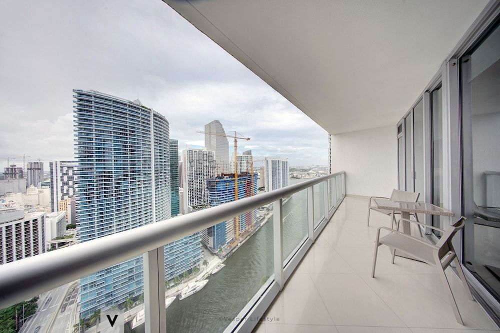 ICON Brickell Suites by Vesper Superior Condo, Non Smoking, Ocean View 21