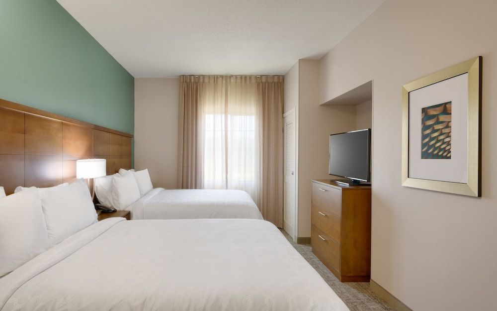 Suite, 1 Bedroom, Accessible, Kitchen (Comm Accessible)