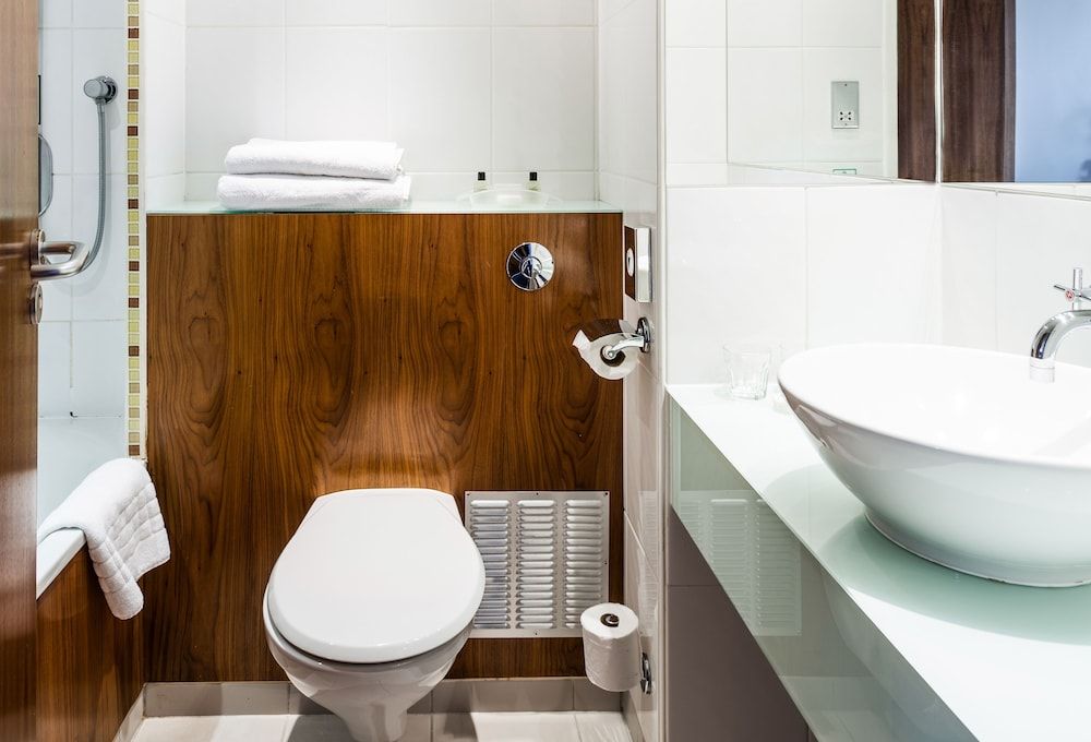 undefined Holiday Inn London Camden Lock by IHG 3