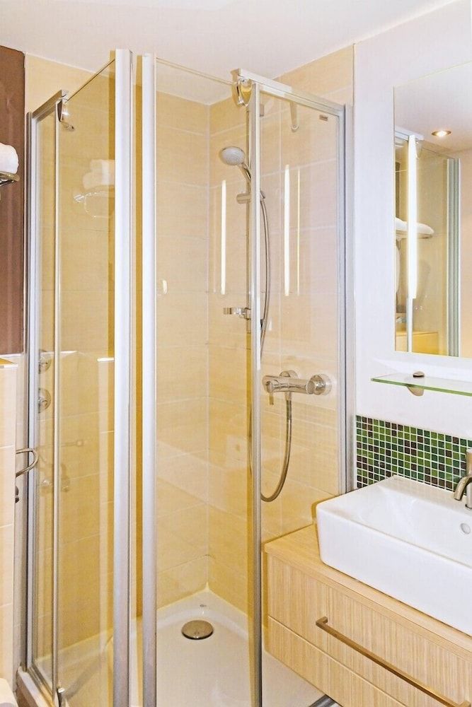 New Orly Double Room 4