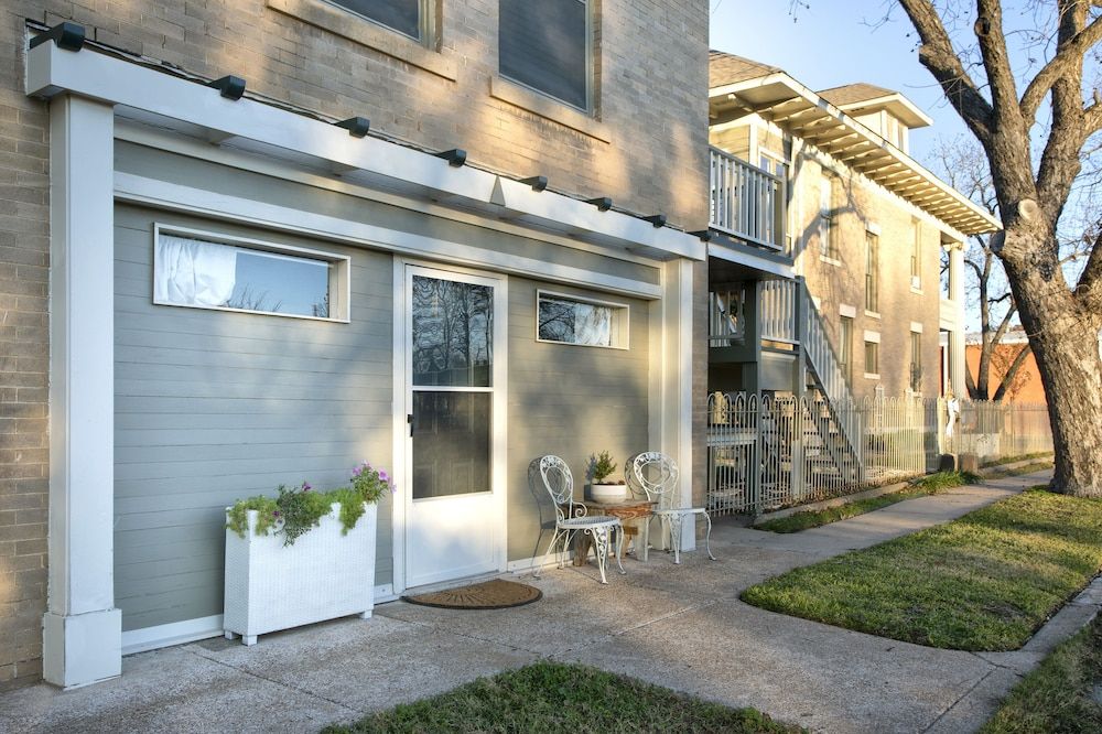 Katy House Bed and Breakfast The Garden Cottage 3