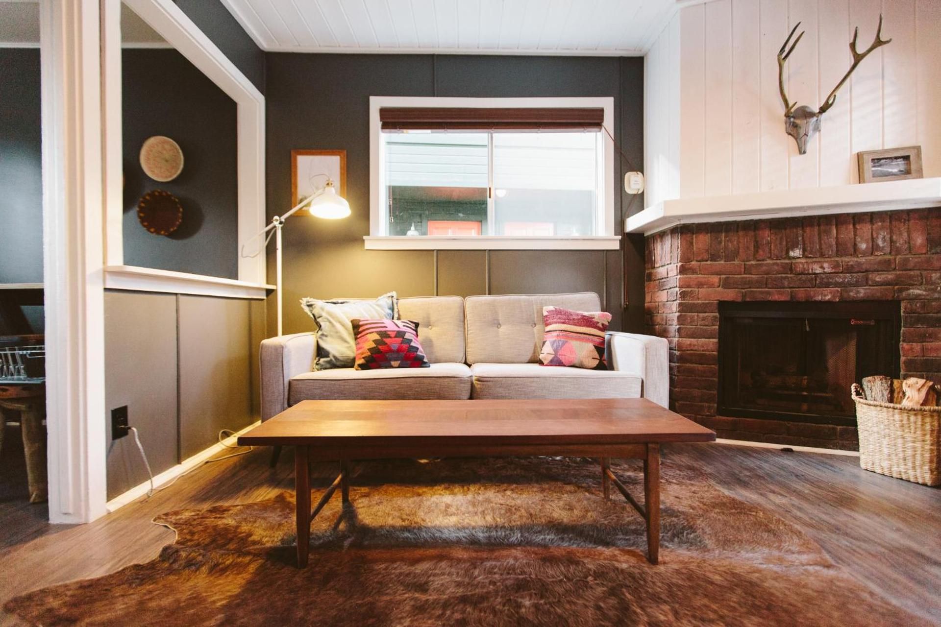 1 bedroom + loft townhouse