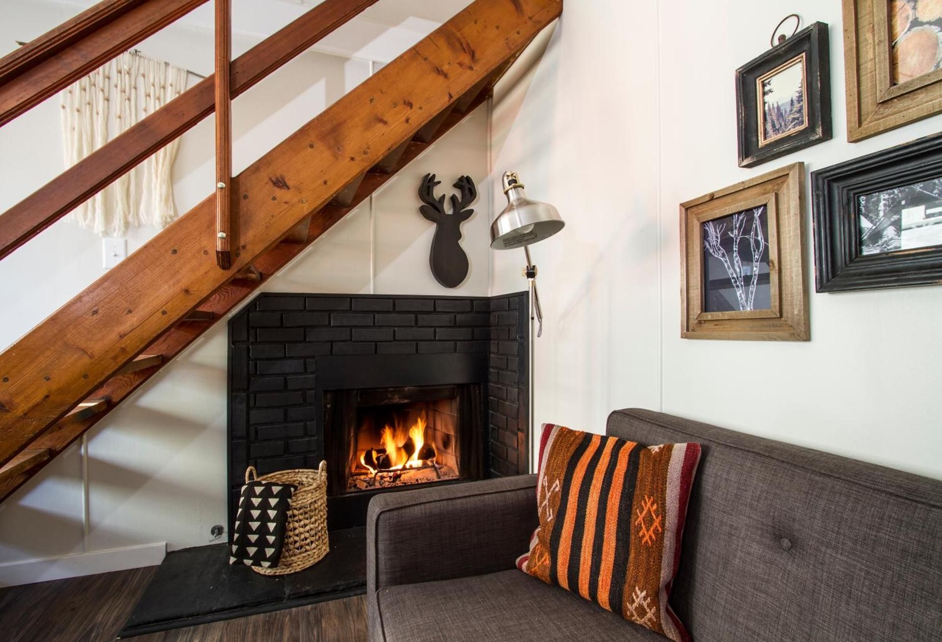 Chalet (4 Adults)