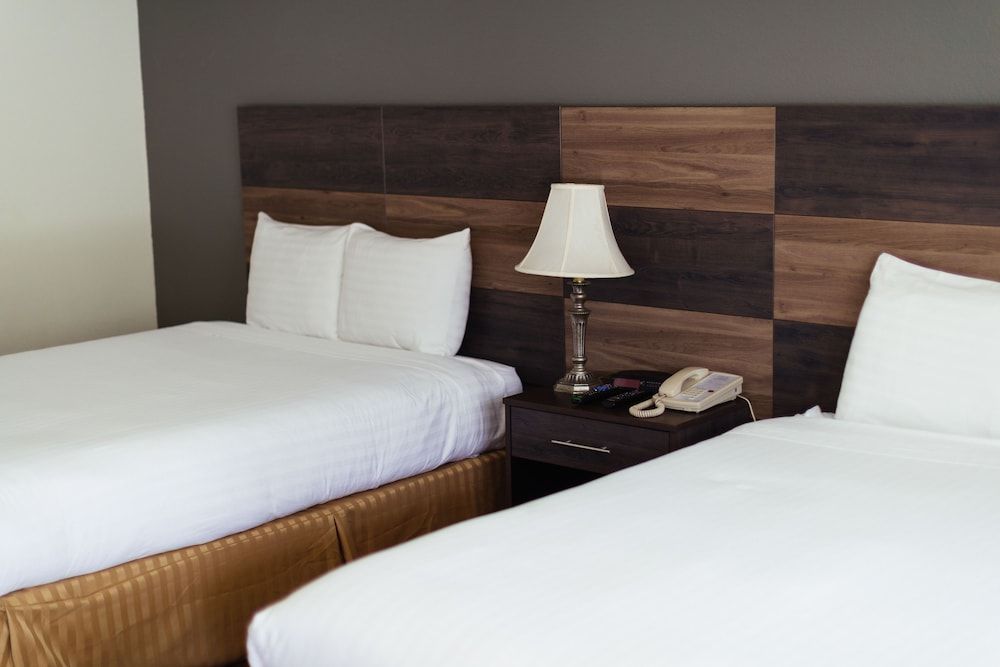 Cozy Inn Comfort Room, 2 Queen Beds, Accessible 2