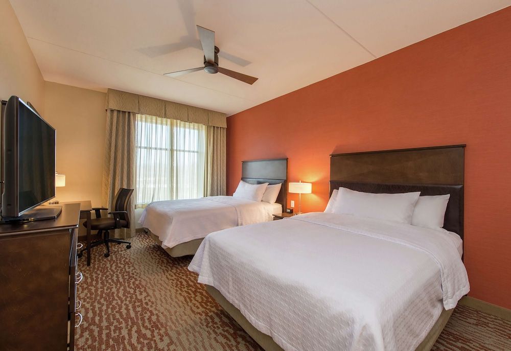 Suite, 2 Queen Beds, Accessible (Hearing)