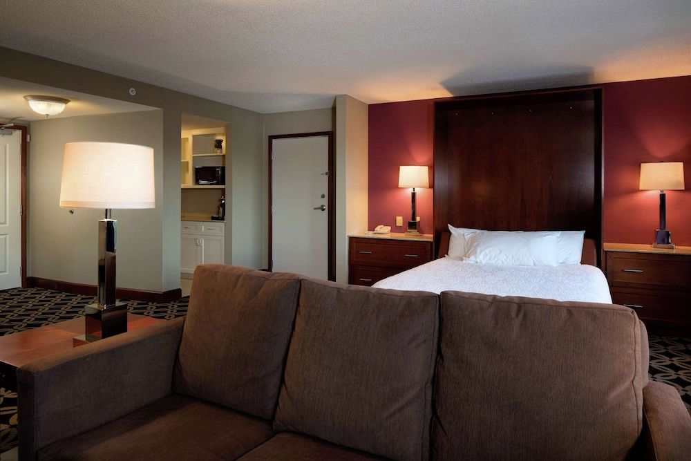 Junior Suite, 1 Queen Bed, Non Smoking