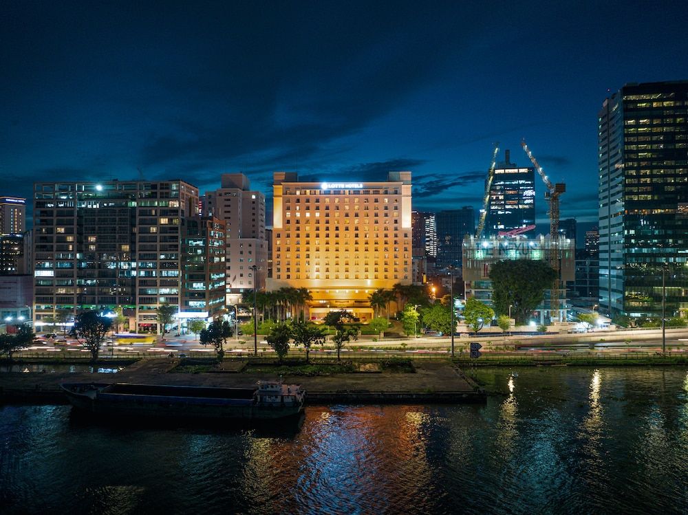 undefined Lotte Hotel Saigon 5
