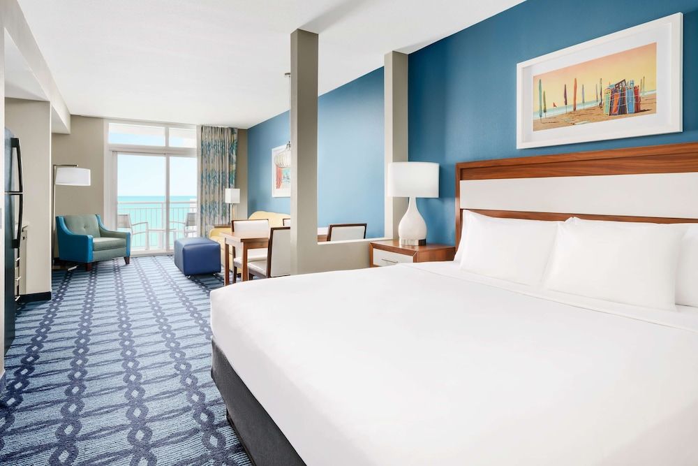 Suite, 1 Queen Bedroom, Non Smoking (Roll in shower) Partial Ocean View