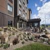 Glacier International Lodge