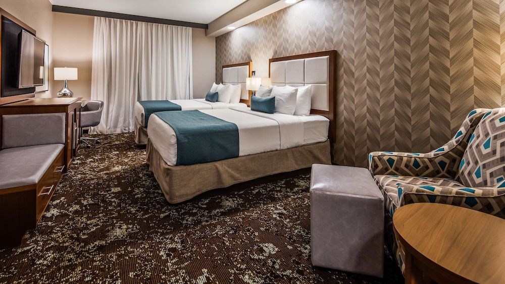 Best Western Premier Ankeny Hotel