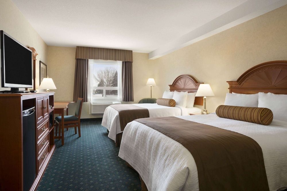 Room, 2 Queen Beds, Non Smoking (Not Pet Friendly)