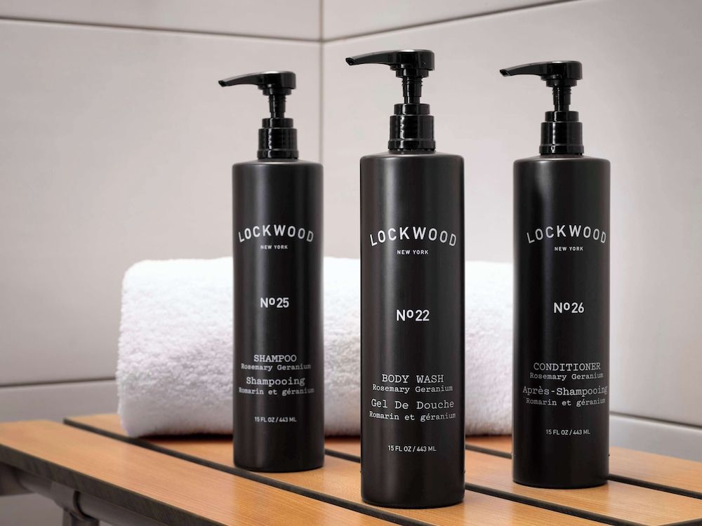 The Charter Hotel Seattle, Curio Collection by Hilton Room, 1 King Bed 6