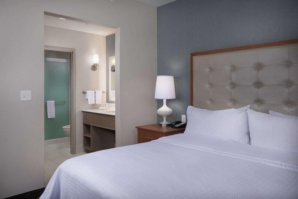 Studio Suite, 1 King Bed, Accessible (Hearing)